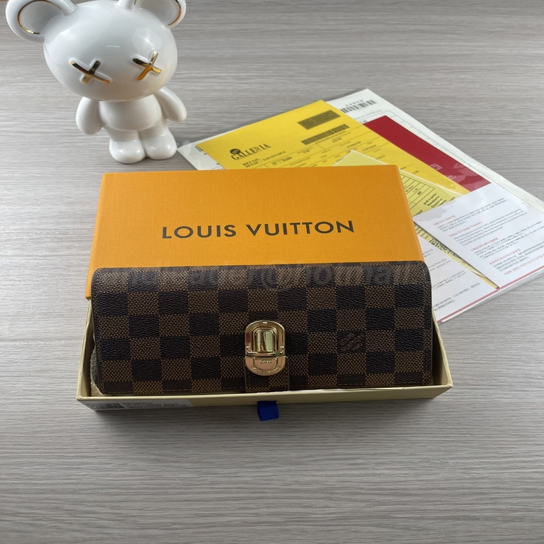 LV Wallets 102